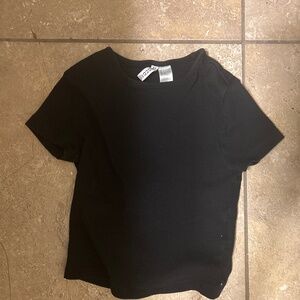 plain black h&m top